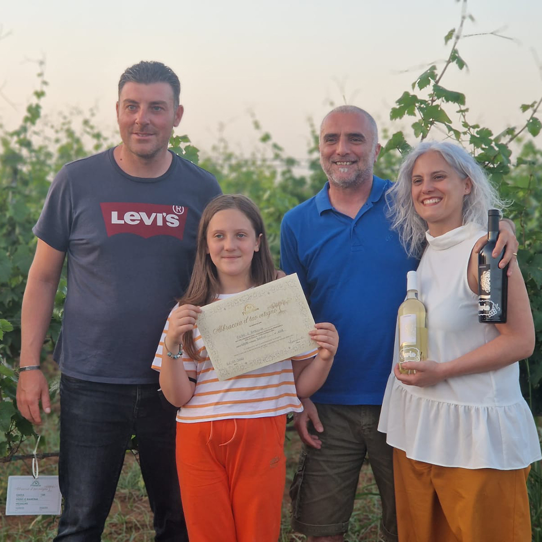 d6ae093a-ebc6-4ecc-8213-038a2ce24c53