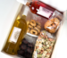 Regali aziendali gastronomici con box personalizzata di prodotti tipici pugliesi del Salento.